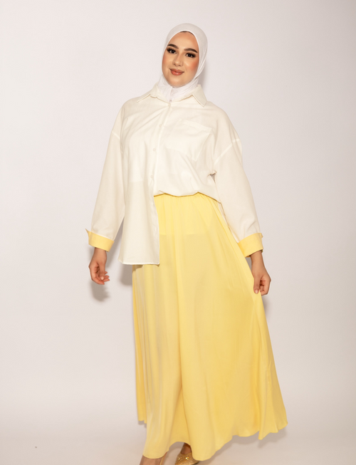 Ensemble MAYDORA chemise écrue à revers jaunes et jupe longue jaune