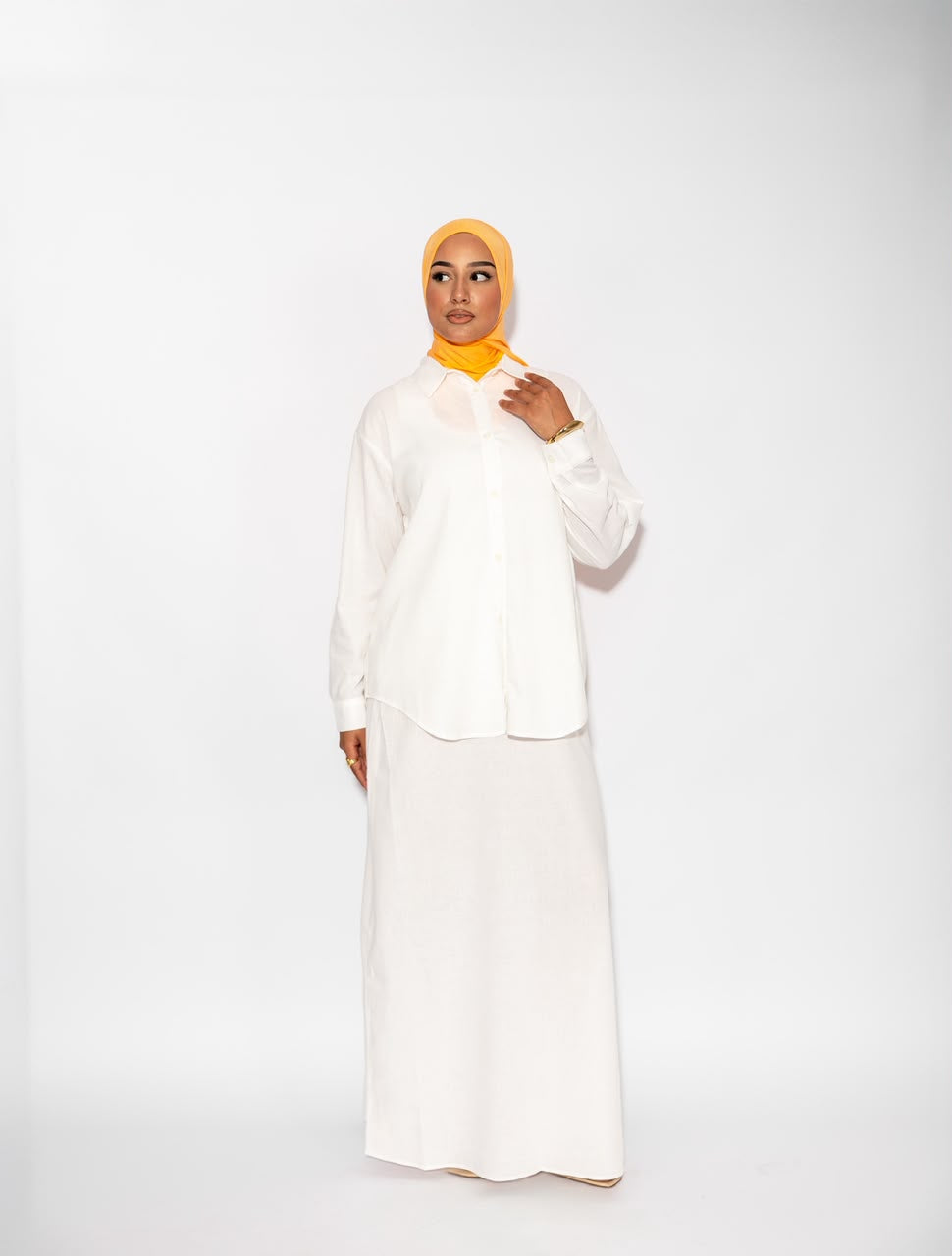 Ensemble chemise et jupe longue MAYDORA — Blanc, vue de face